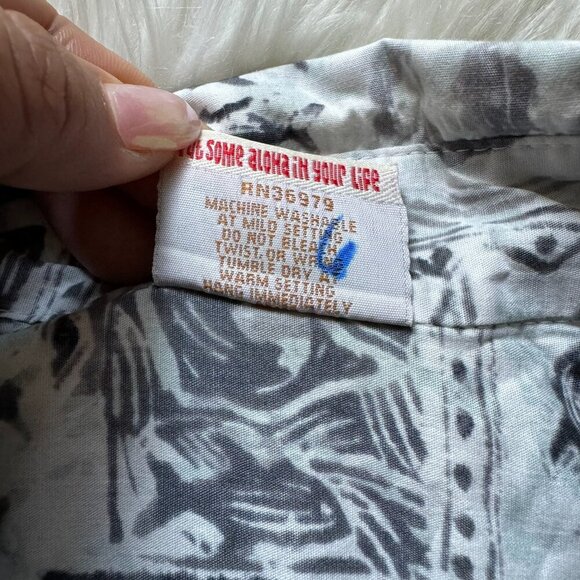 GO BAREFOOT Hawaiian Shirt Tropical Pullover Reverse Print Made In USA Men's L - Picture 4 of 8